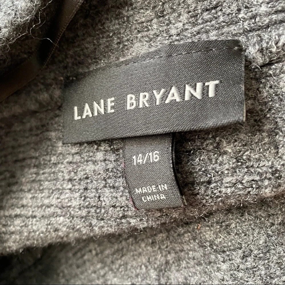 Lane Bryant Women's Gray Long Sleeve Knit Sweater Size 14/16